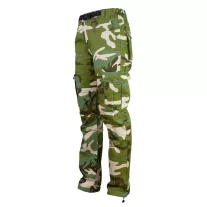 Pantaloni camuflaj din 100% material natural Urgent 740