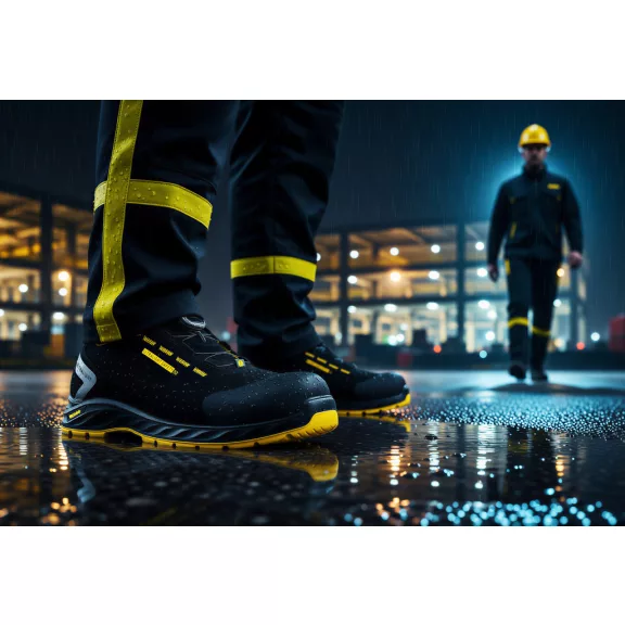 Adidași de protecție ultraușori din microfibră VM California BOA